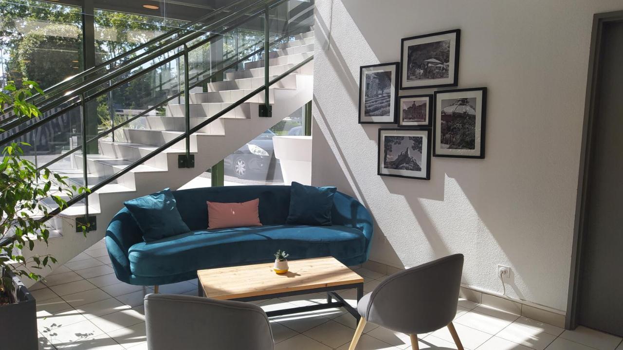 Cerise Valence Aparthotel วาลองซ์ ภายนอก รูปภาพ